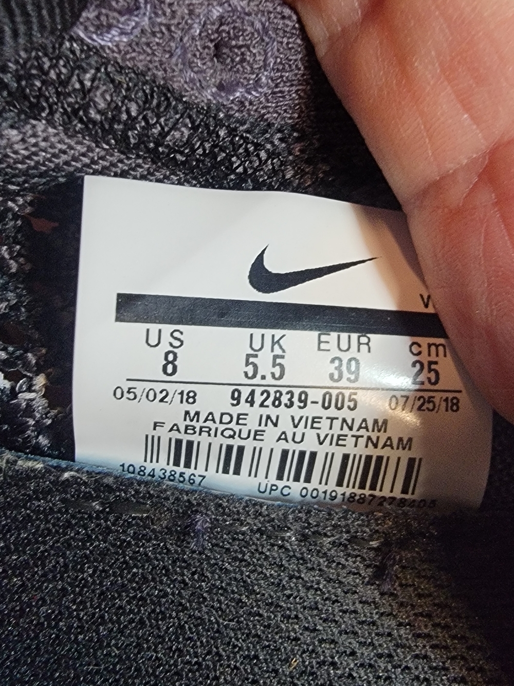 Nike Free RN Flyknit Trainers Size 8 - Picture 2 of 9